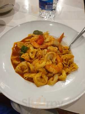 Restaurante La Cofradía Cc Apolo