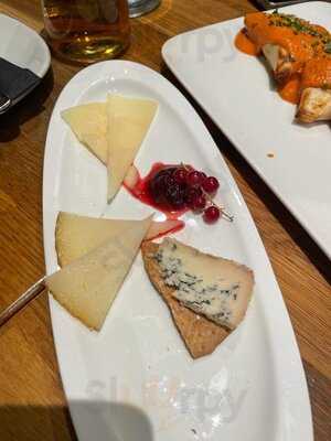 La Azotea Vinos & Tapas