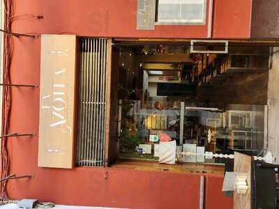 La Azotea Vinos & Tapas