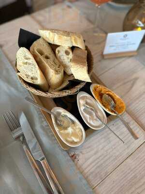 Semsabeach Sea & Lounge