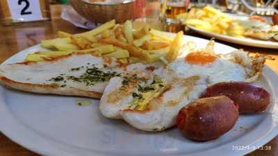 Cervecería Café Mondragón