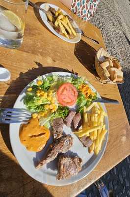 Cervecería Café Mondragón