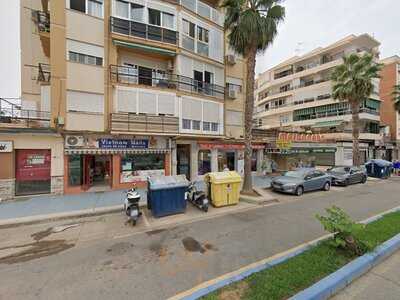 Las Palmeras Restobar Latino