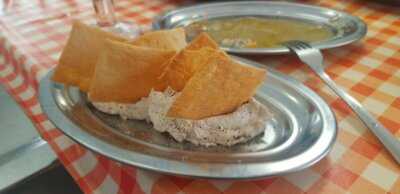 Cafe Bar Veronicas - Photo 8