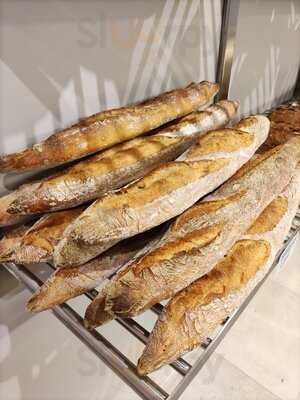 Mòlt: Obrador De Pà