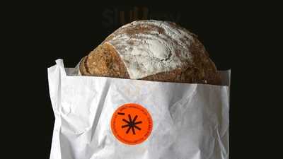 Mòlt: Obrador De Pà