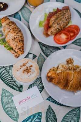 Peach Me Brunch Café - Photo 7