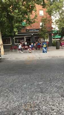 Cafetería Los Alpes