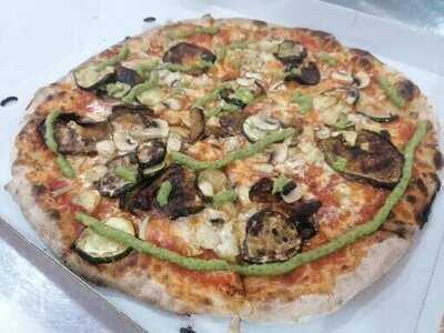 Pizzería La Piccola Julia