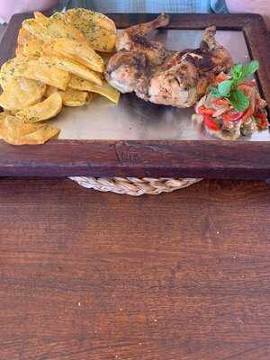 Lucciano La Trattoria