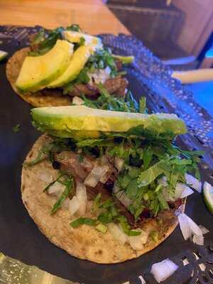 Tobalá Tacobar