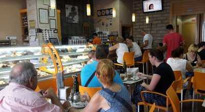 Cafetería Media Luna