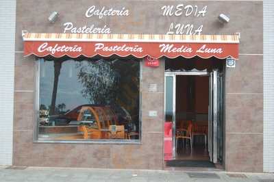 Cafetería Media Luna