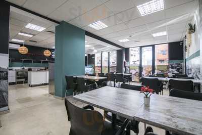 Pure Cuisine - Naranjos