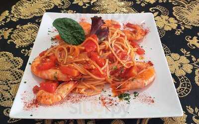 Kiss Gastro-bar Wines & Cocktails