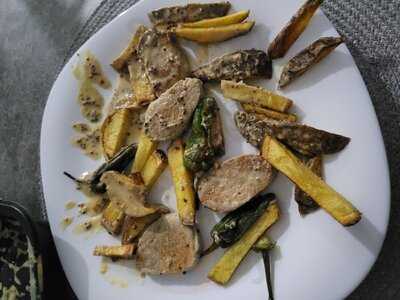 Marqués Tapas & Cocktails