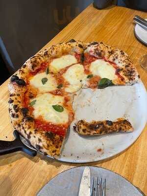 Lettera Madrid La Moraleja