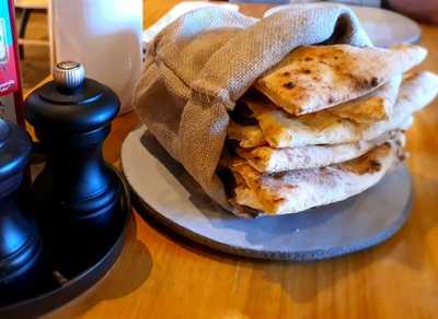 Lettera Madrid La Moraleja