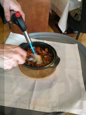 Shanghai Mama Alcala