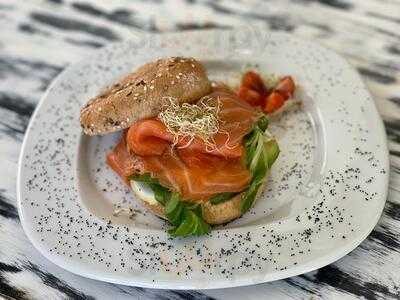 Brunch And Wines Alameda