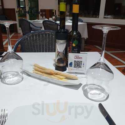 La Chalupa Restaurant Bar