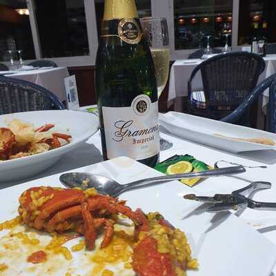 La Chalupa Restaurant Bar