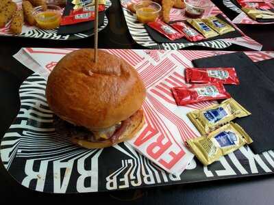 Frankie's Burger Bar