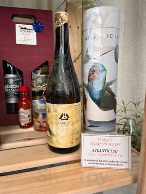 Vino A Granel Y Más De Tenerife