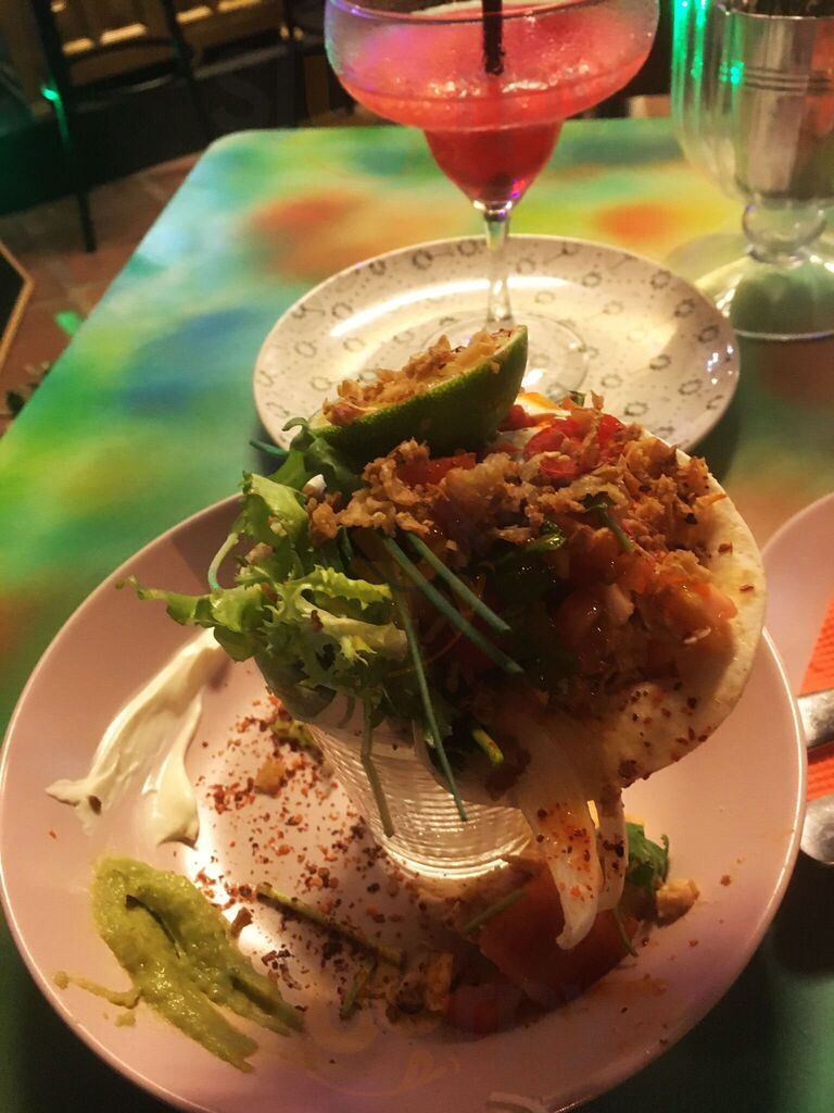 Golden Cactus - Tacos & Shots Bar