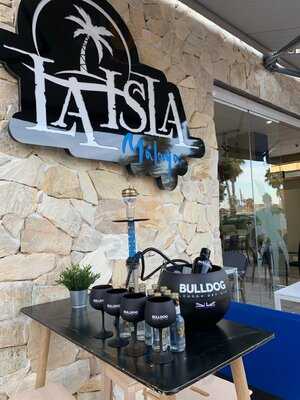La Isla Málaga
