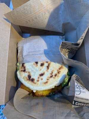 Wayoyo -etxean Egina-