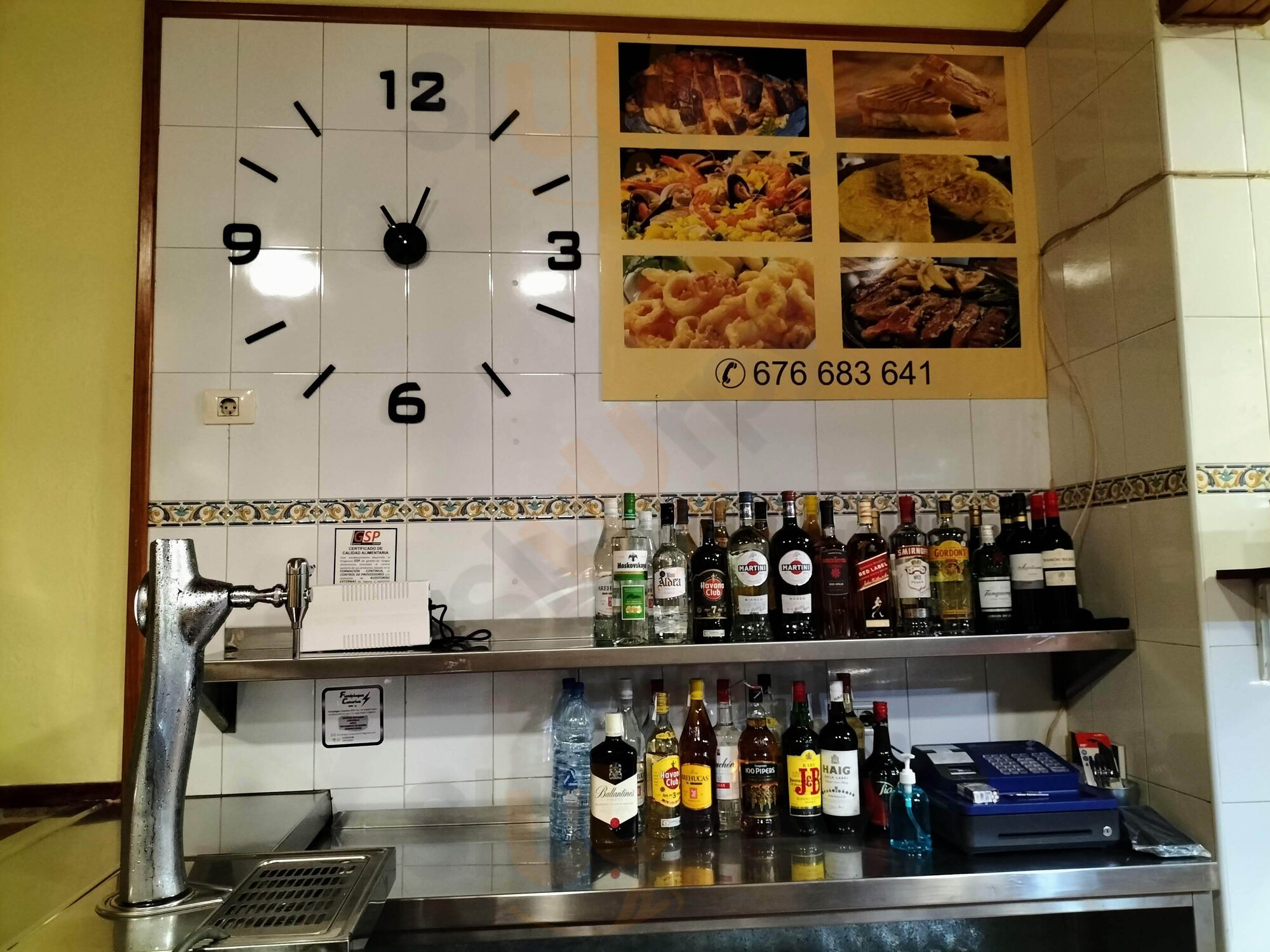 Bar Cafetería Los Cachorros