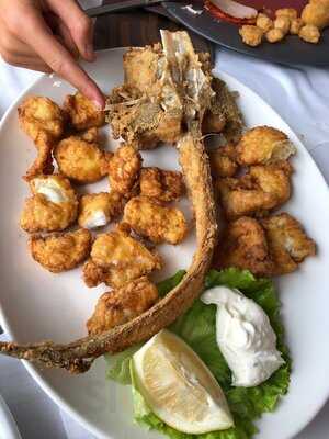 Restaurante Marisquería El Cotarón