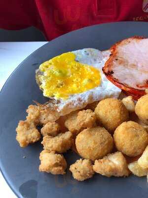 Restaurante Marisquería El Cotarón