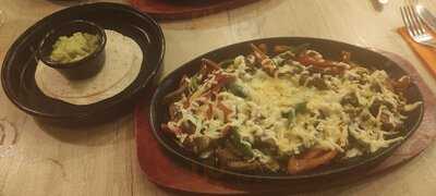 Skillets Fajitas & Burguer Bar