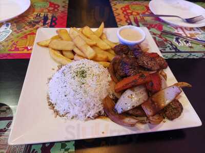 Apuintii Resto Bar Cocina Peruana