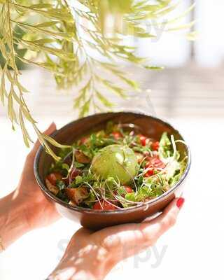 Manuka - Marina Banus