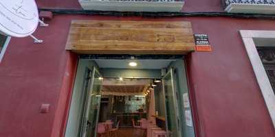 Cutea Bubble Tea And Drink