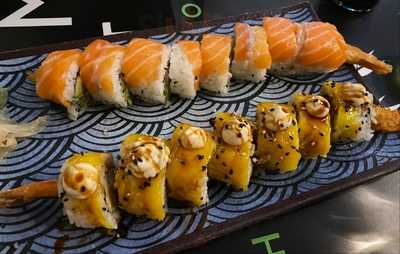 Daruma Cort · Sushi & Asian Food