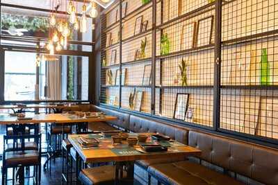 Makana Foods - Tomares