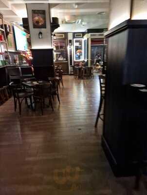 The Temple Bar - Photo 7