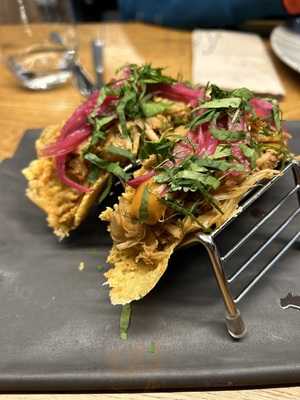 Ficus Food Lab & Restaurant