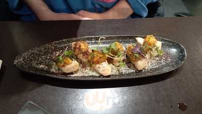 Ficus Food Lab & Restaurant