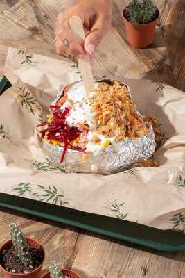 Organic Restaurant - Burger And Burritos