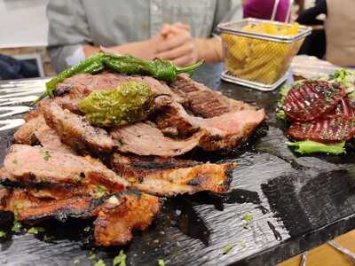 La Bodeguita Cofrade