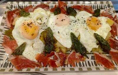 La Bodeguita Cofrade