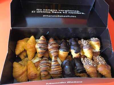 Manolo Bakes