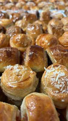 Pasteleria Hermanos Ferrer