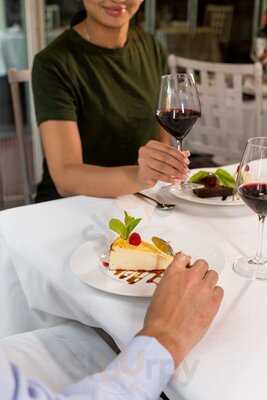 Seduccion A La Carta By Molt Hospitality