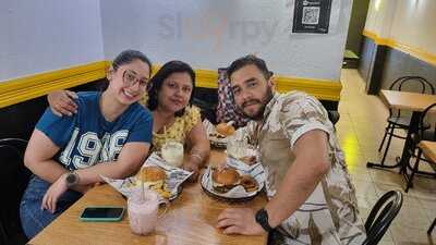 La Traga Street Food